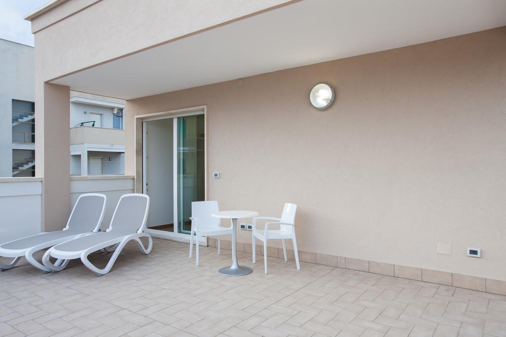 La Casa Del Turista Bed and Breakfast Gallipoli Εξωτερικό φωτογραφία