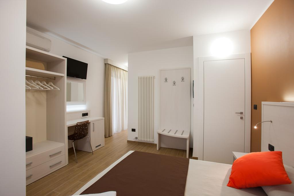 La Casa Del Turista Bed and Breakfast Gallipoli Εξωτερικό φωτογραφία