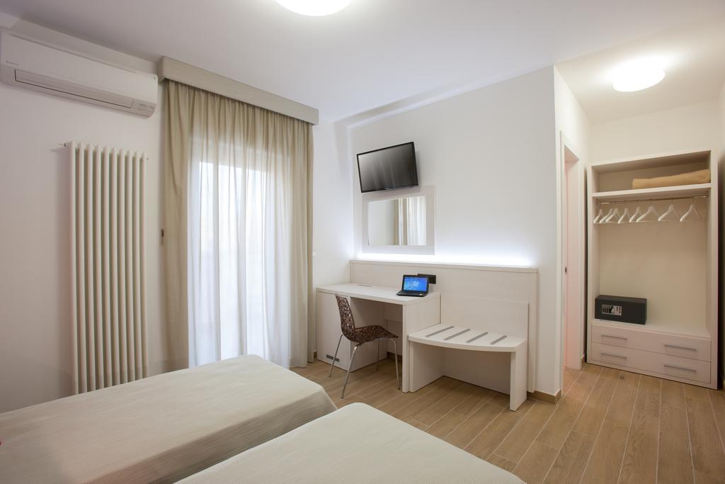La Casa Del Turista Bed and Breakfast Gallipoli Εξωτερικό φωτογραφία