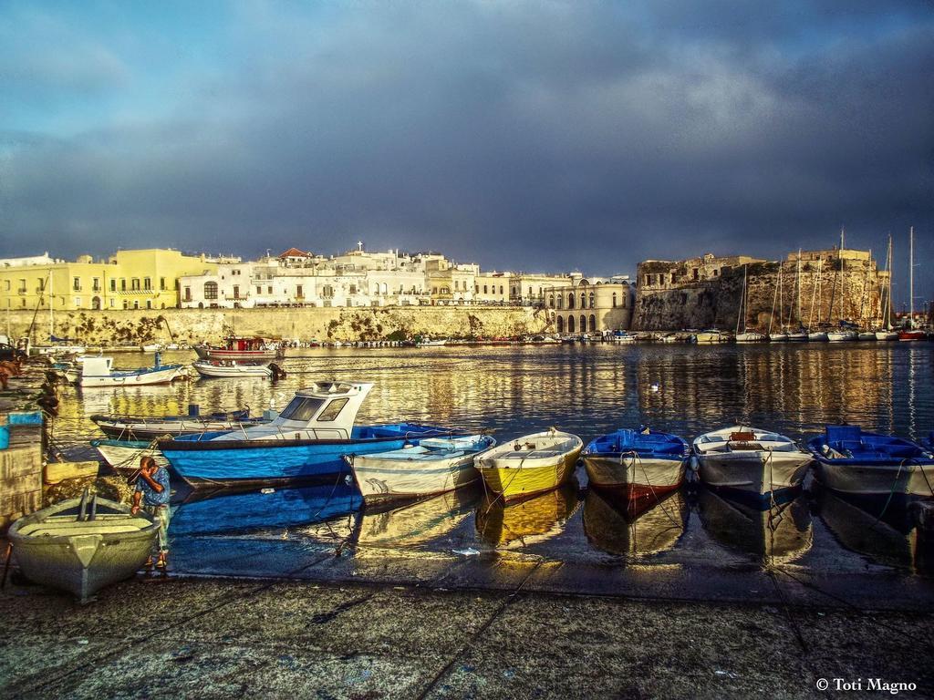 La Casa Del Turista Bed and Breakfast Gallipoli Εξωτερικό φωτογραφία