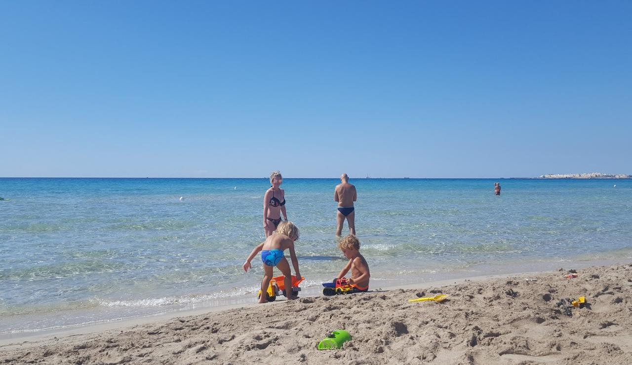 La Casa Del Turista Bed and Breakfast Gallipoli Εξωτερικό φωτογραφία